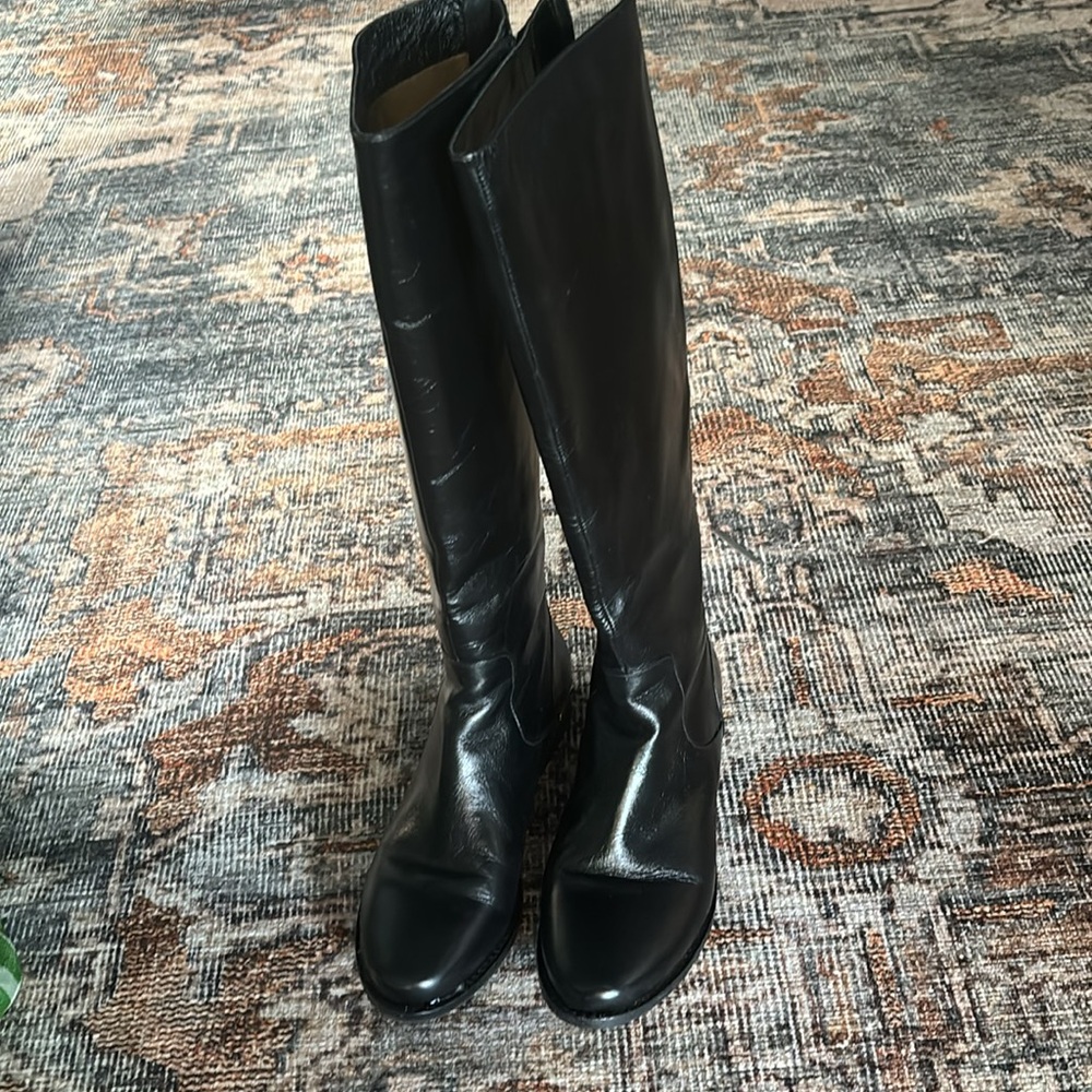 Black Elaine turner boots